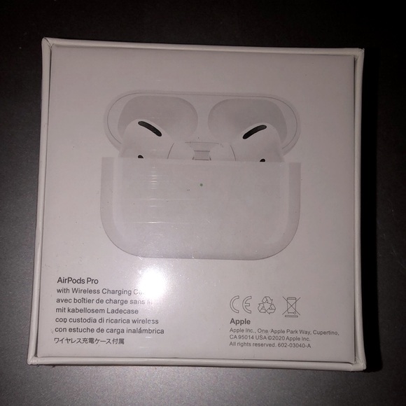 Apple AirPods Pro - Picture 2 of 4